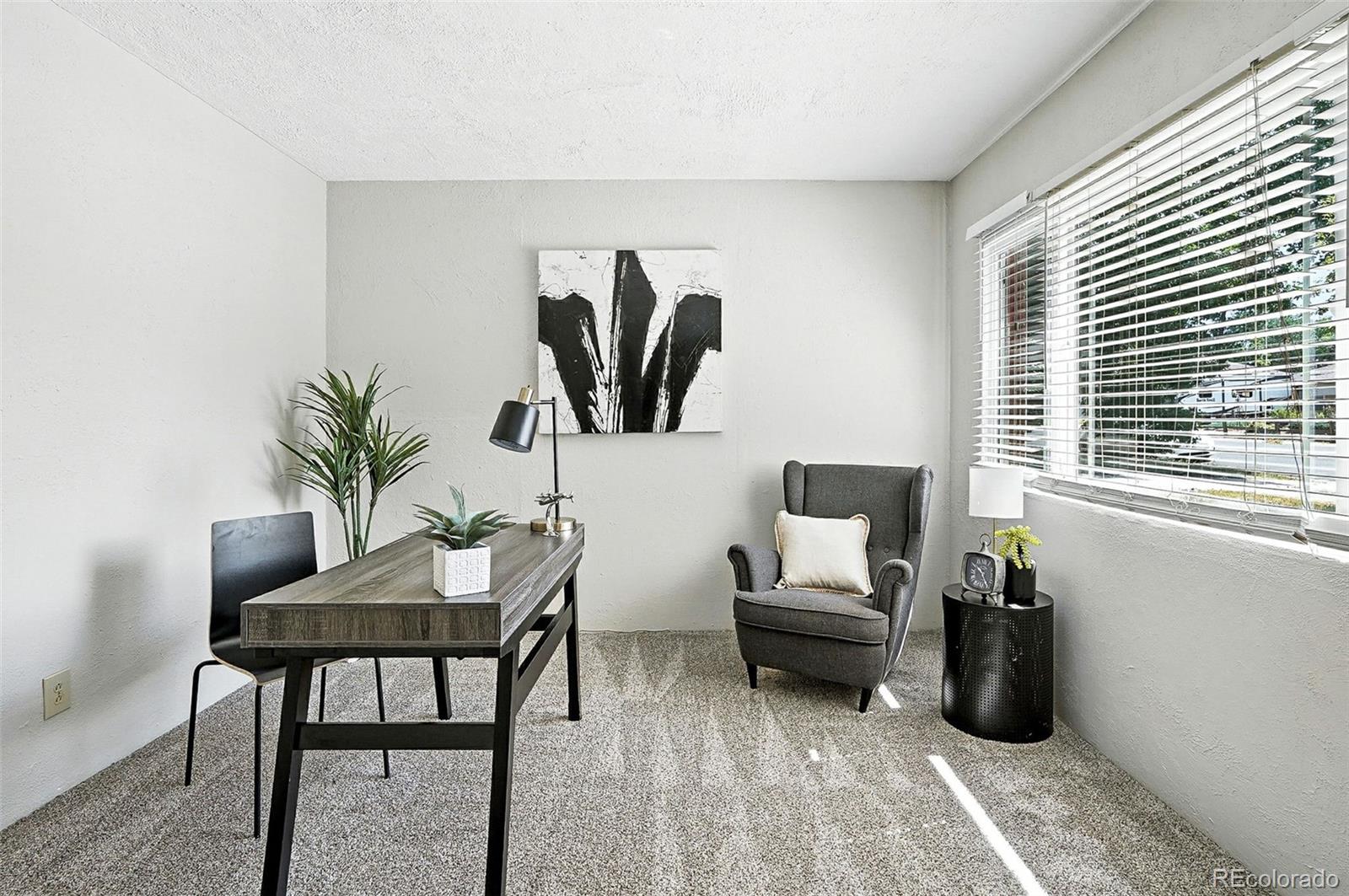 1060 Ursula Street Aurora, CO 80011 - Photo 3 of 39