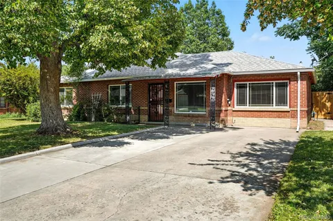 $400,000 | 1060 Ursula Street, Aurora, CO 80011