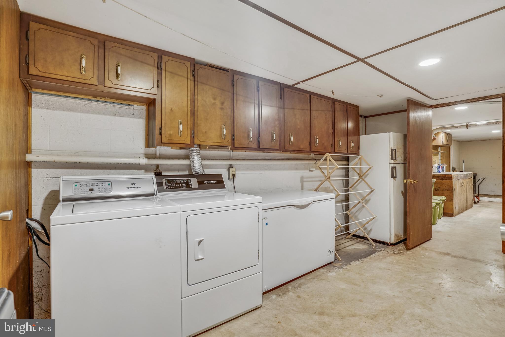 2941 Money Make Road Trappe, MD 21673 - Photo 39 of 47 Nice size laundry area