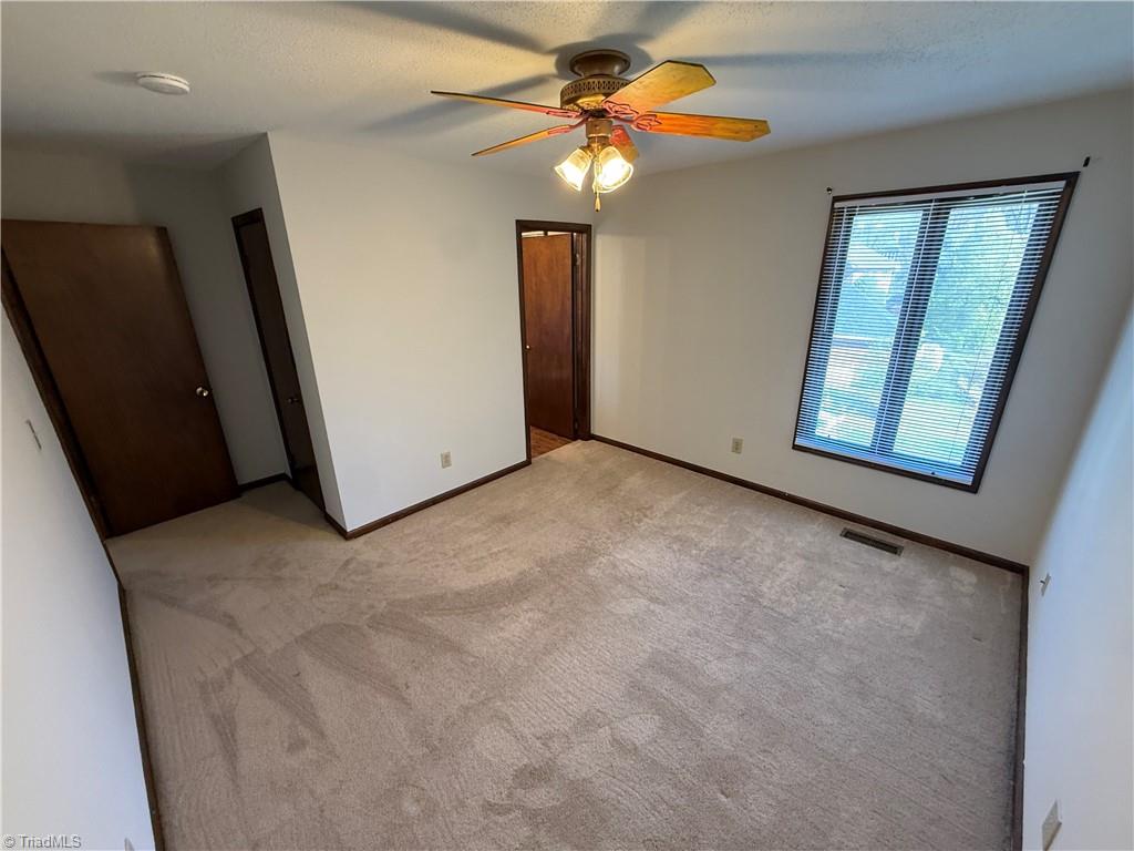 1906 Winding Ridge Road Winston-Salem, NC 27127 - Photo 14 of 18