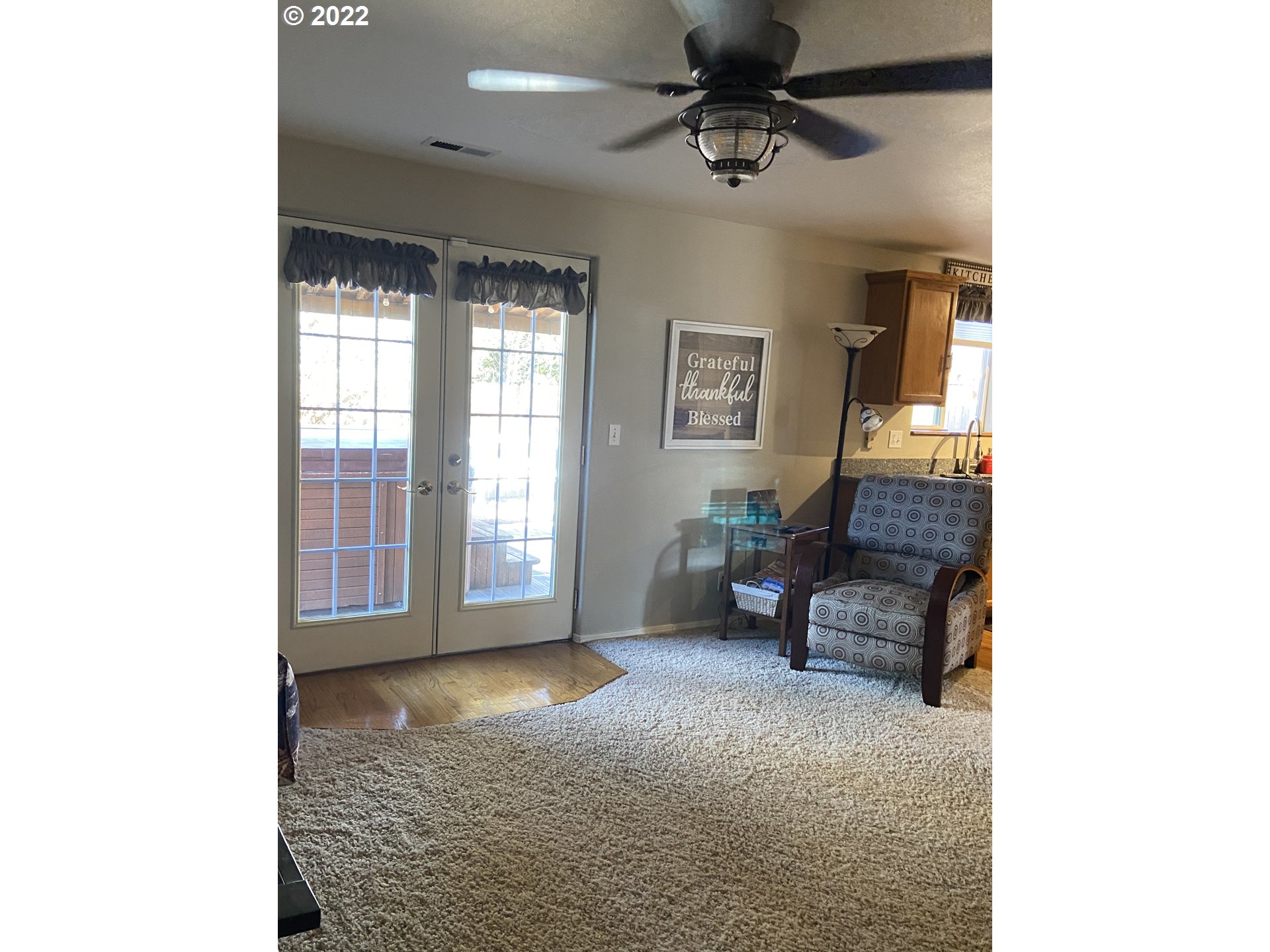 3276 Pinyon Street Springfield, OR 97478 - Photo 8 of 25 a living room with furniture and a window