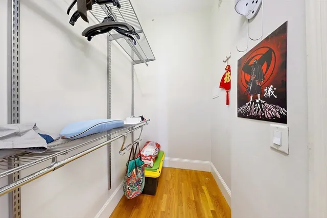 $799,900 | 322 Beacon Street, Unit 7, Boston, MA 02116