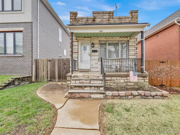 $220,000 | 5516 Botanical Avenue, St. Louis, MO 63110