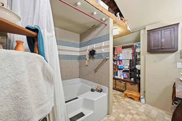 $269,000 | 89 Lone Indian Trail, Augusta, ME 04330