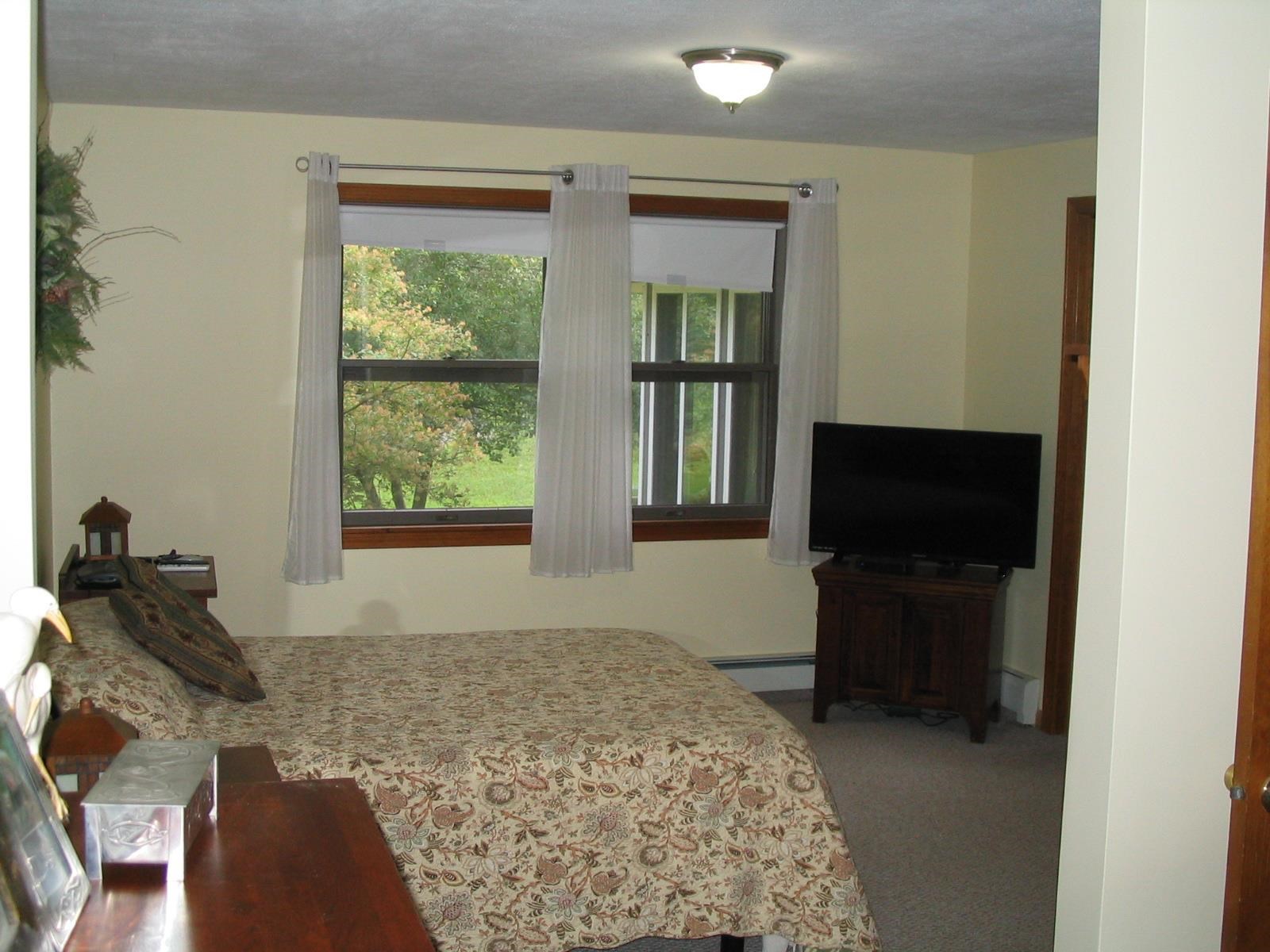 608 Hancock Road Harrisville, NH 03450 - Photo 6 of 12