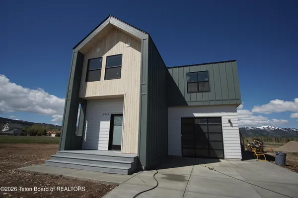 $1,150,000 | 8748 Windy Ridge Road, Victor, ID 83455