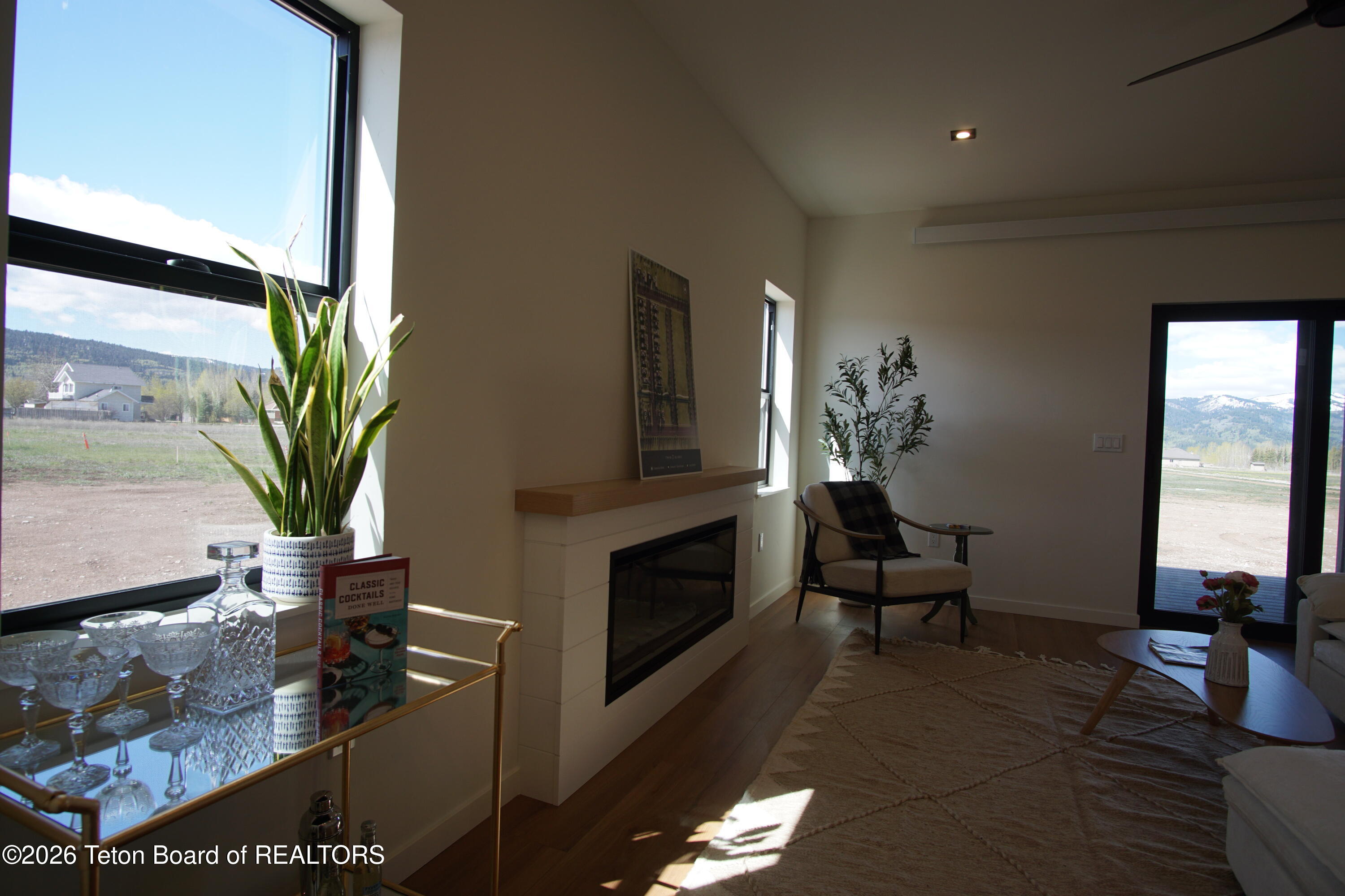 8748 Windy Ridge Road Victor, ID 83455 - Photo 8 of 26 Living Room