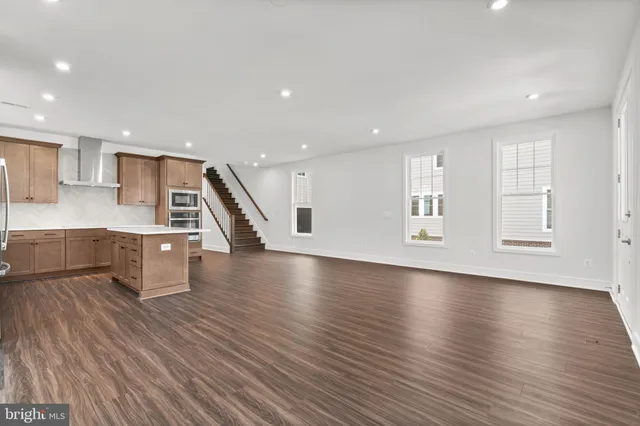 $749,712 | 1011 Captain Richards Court, Marshall, VA 20115