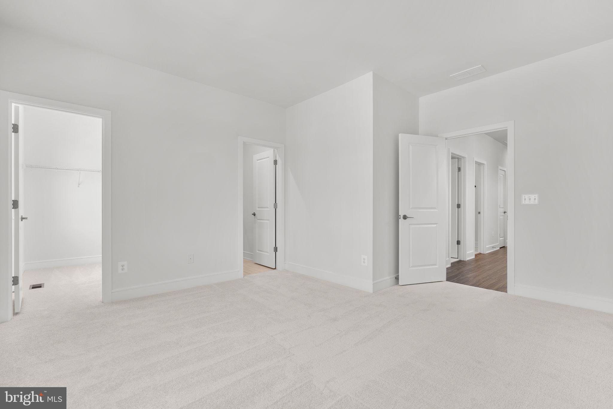 1011 Captain Richards Court Marshall, VA 20115 - Photo 18 of 34