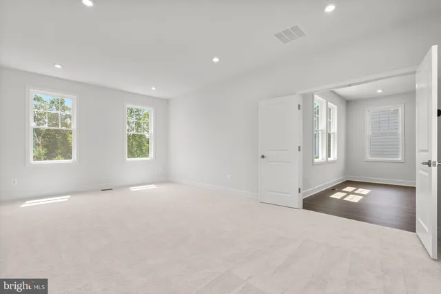 $749,712 | 1011 Captain Richards Court, Marshall, VA 20115