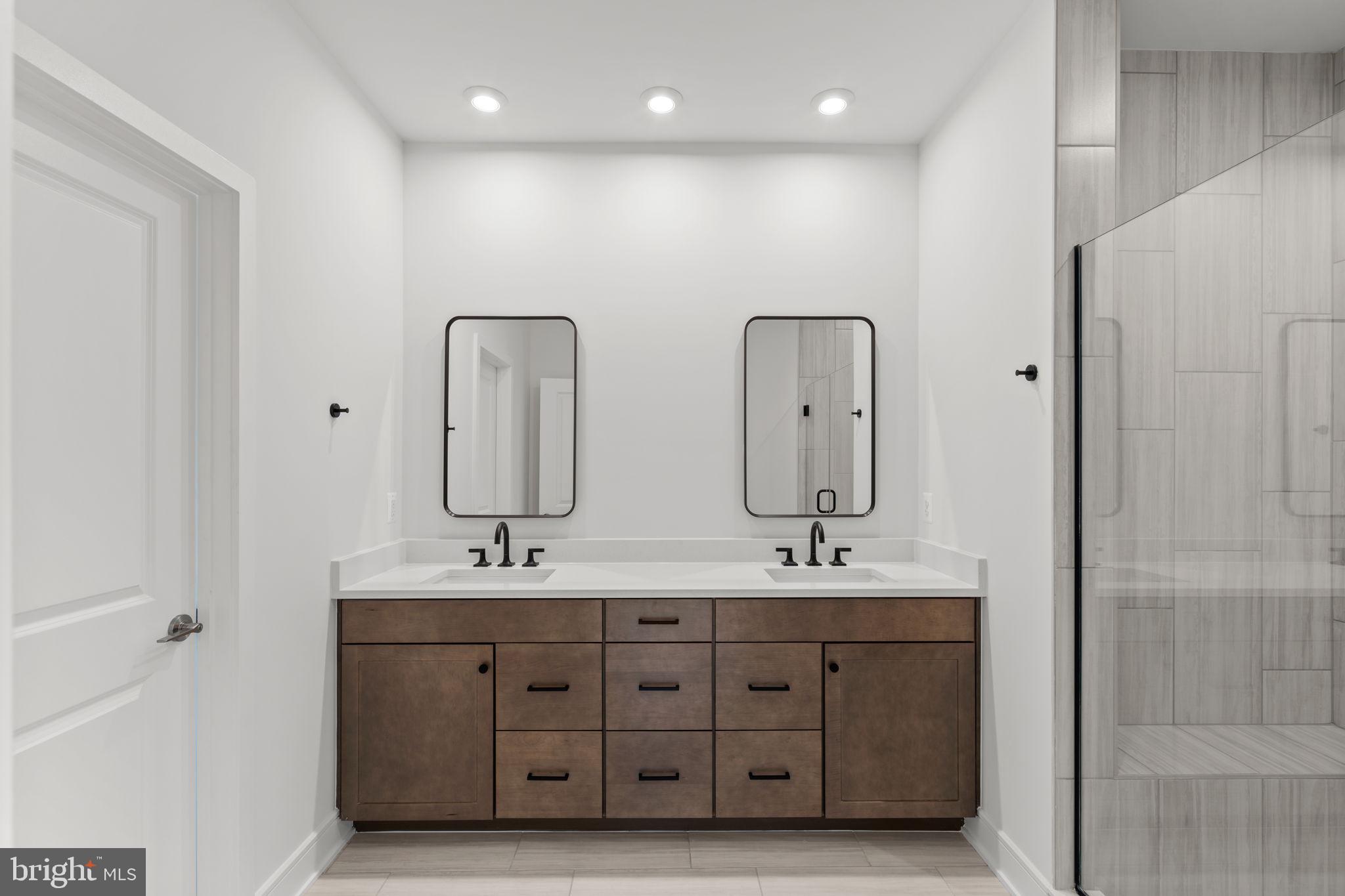 1011 Captain Richards Court Marshall, VA 20115 - Photo 27 of 34