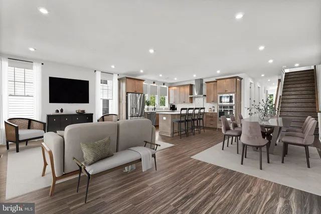 $749,712 | 1011 Captain Richards Court, Marshall, VA 20115