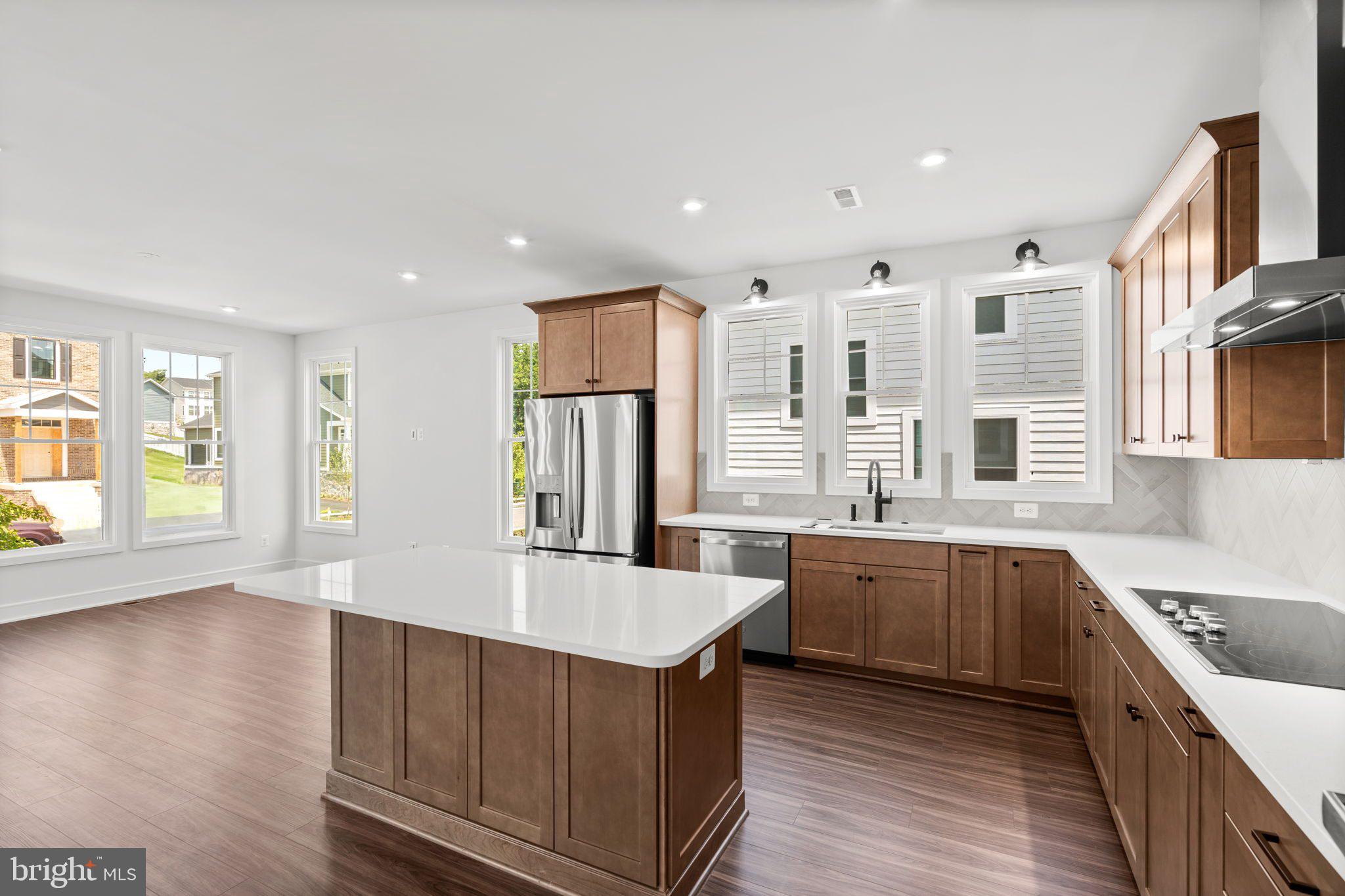 1011 Captain Richards Court Marshall, VA 20115 - Photo 9 of 34