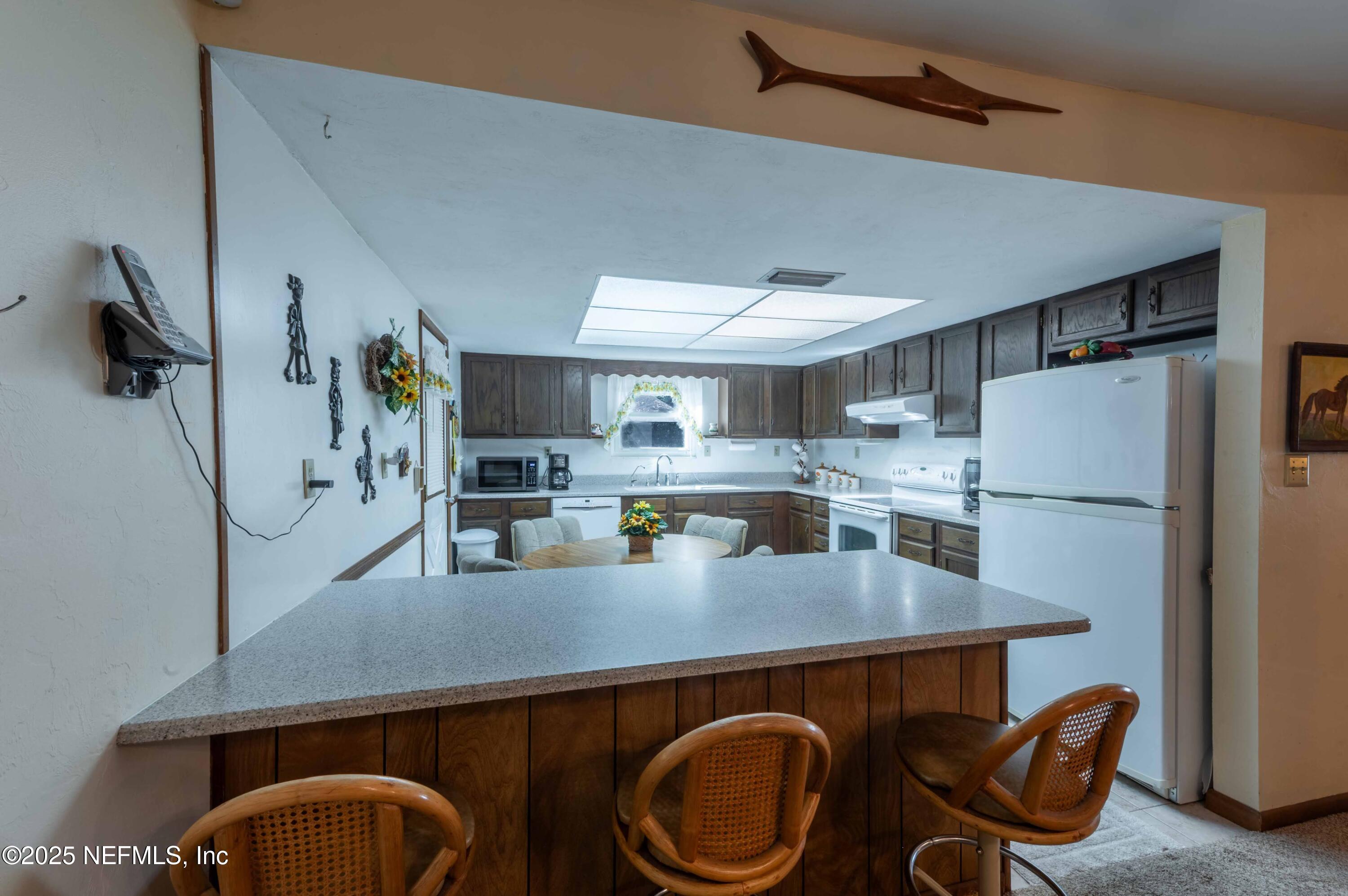 878 Champion Way Jacksonville, FL 32221 - Photo 12 of 36 2025_09_27 878 Champion Way-73-kitchen