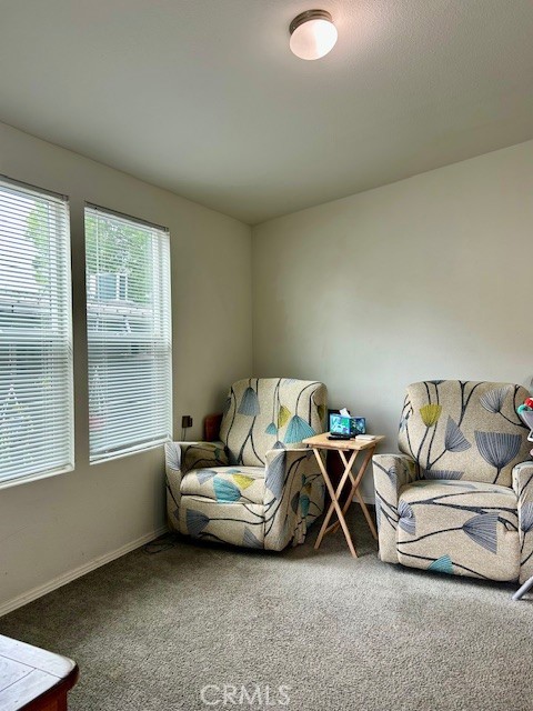 6545 Wilbur, Unit 39 Reseda, CA 91335 - Photo 4 of 28 Living Room