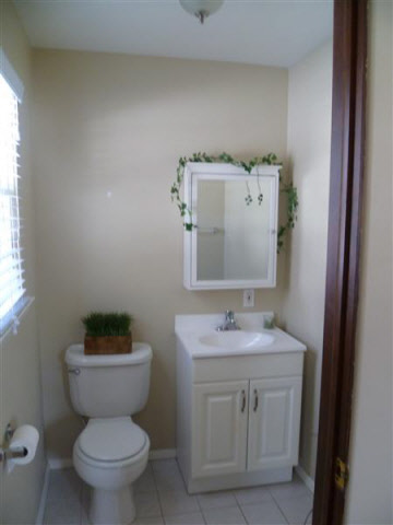 12308 West Freeland Road Freeland, MI 48623 - Photo 7 of 14 20065619-6.JPG