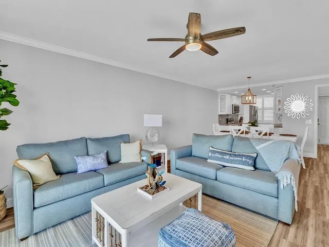 $2,650 | 5055 North Hwy A1A, Unit 404, Hutchinson Island, FL 34949