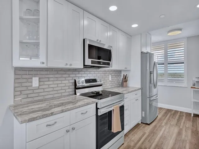 $2,650 | 5055 North Hwy A1A, Unit 404, Hutchinson Island, FL 34949