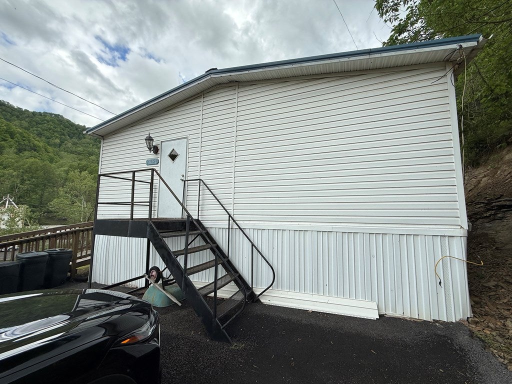 27628 Riverside Drive Grundy, VA 24614 - Photo 29 of 30 Gallery Image 29