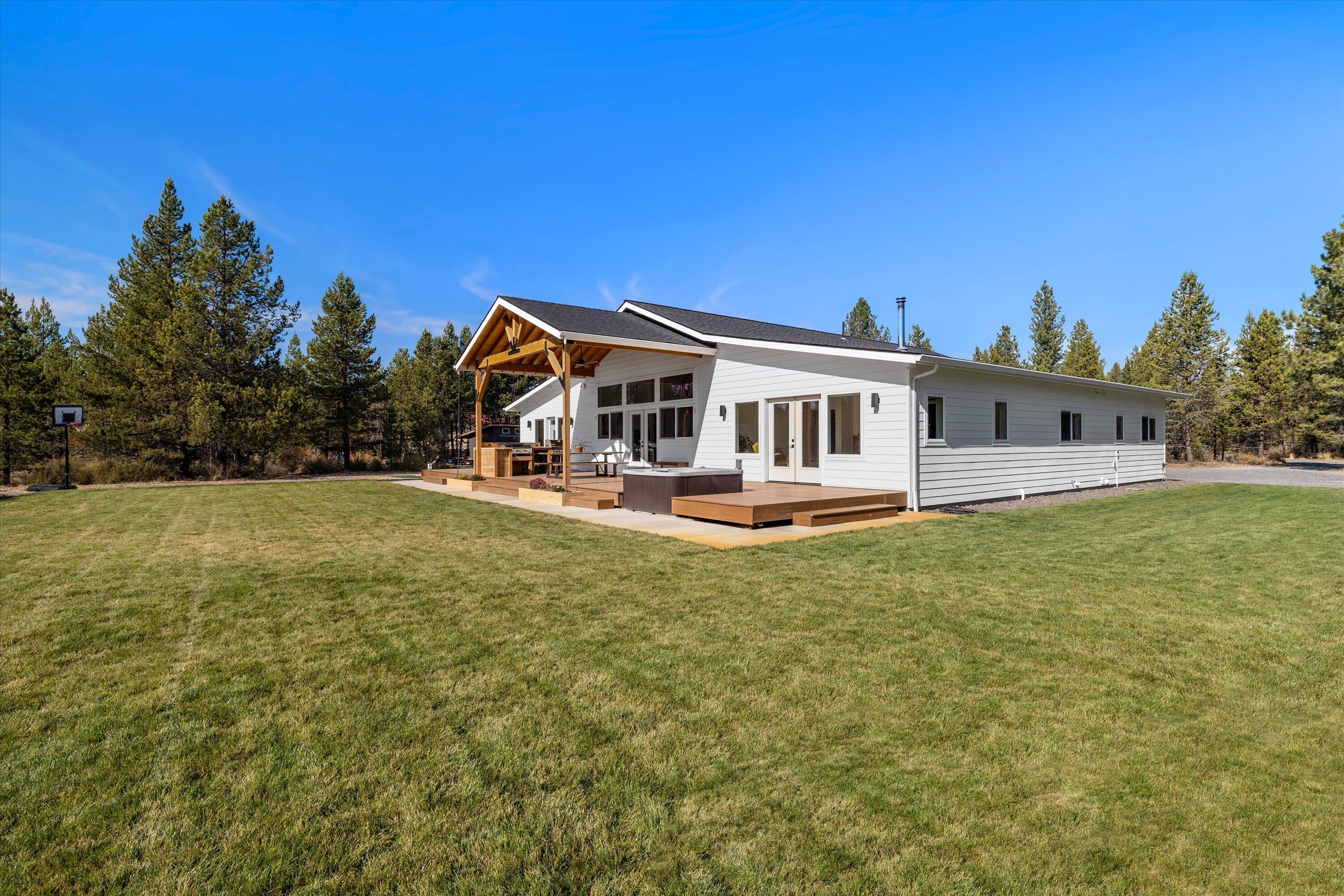 17395 Wells Road Bend, OR 97707 - Photo 45 of 52 60-20241014 JILL ROSELL-61