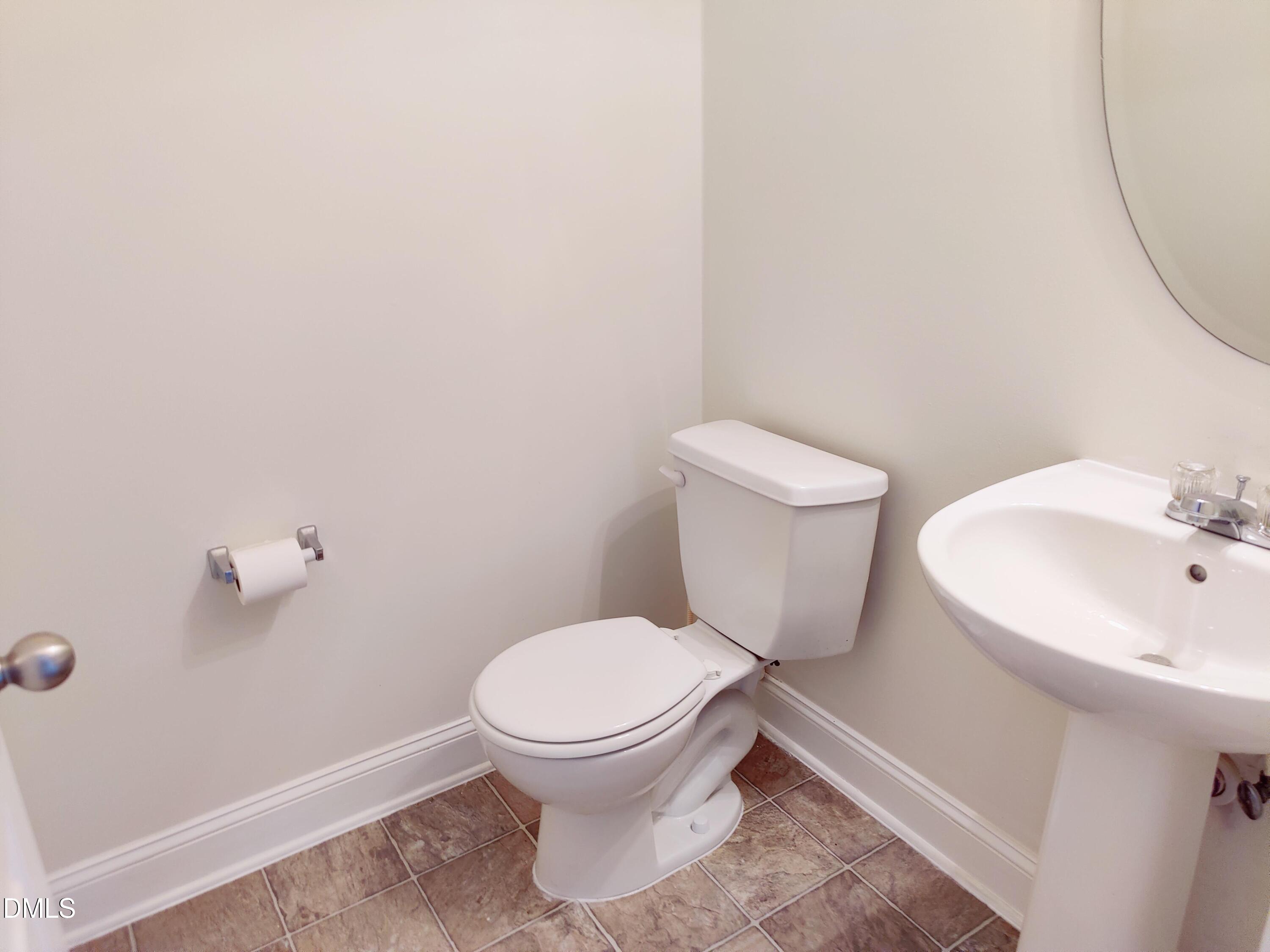 4011 Oatgrass Lane Raleigh, NC 27604 - Photo 10 of 19