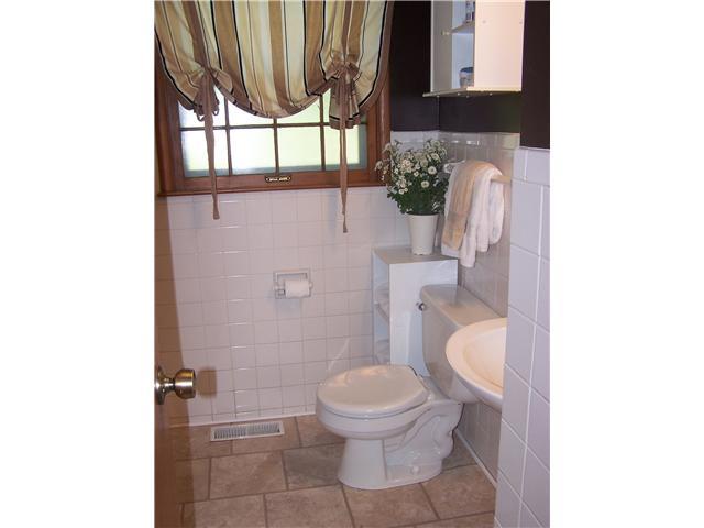 8018 Witherington Road Indianapolis, IN 46268 - Photo 10 of 24