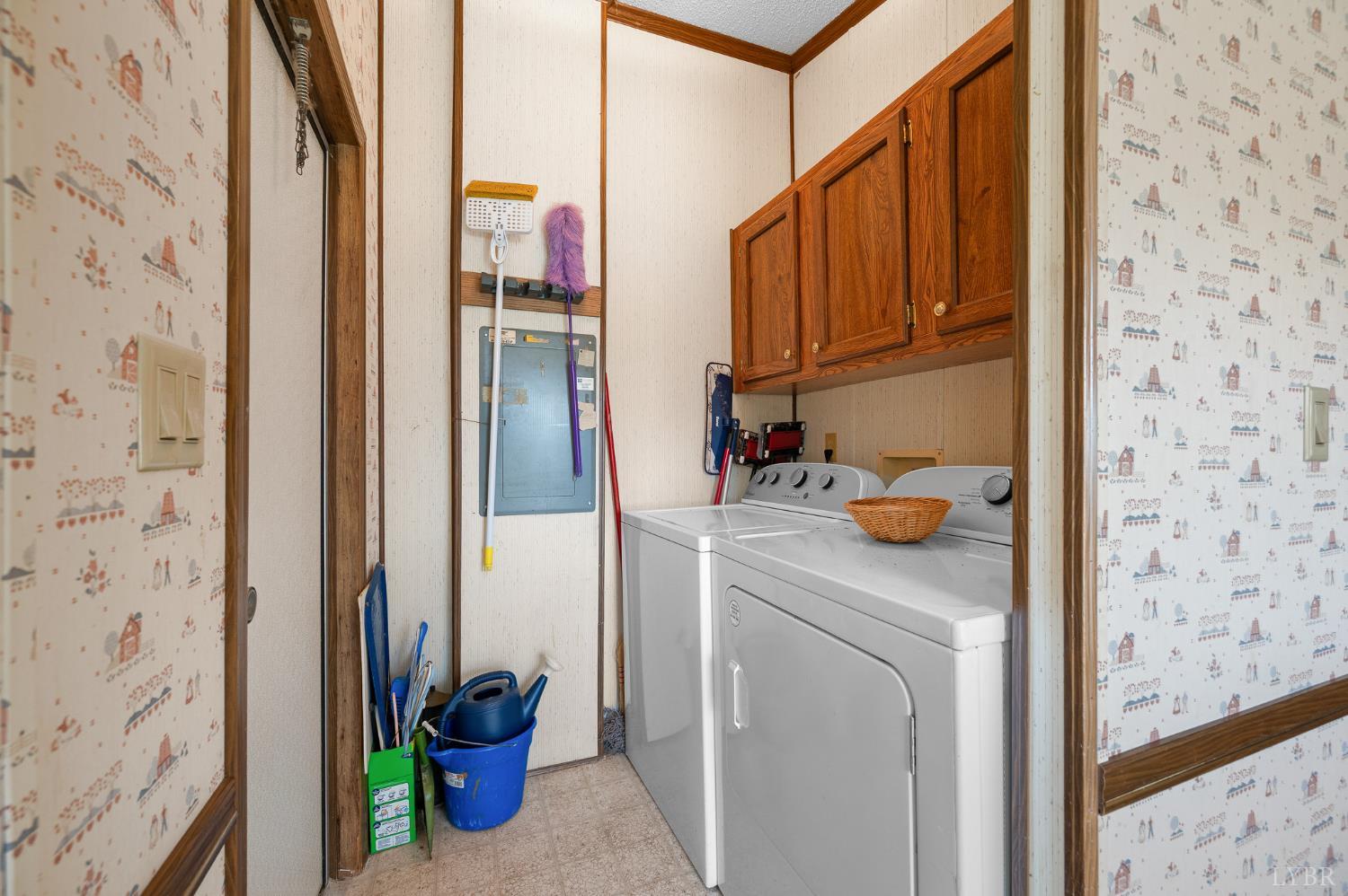 1675 Atkinson Hollow Road Vinton, VA 24179 - Photo 15 of 31