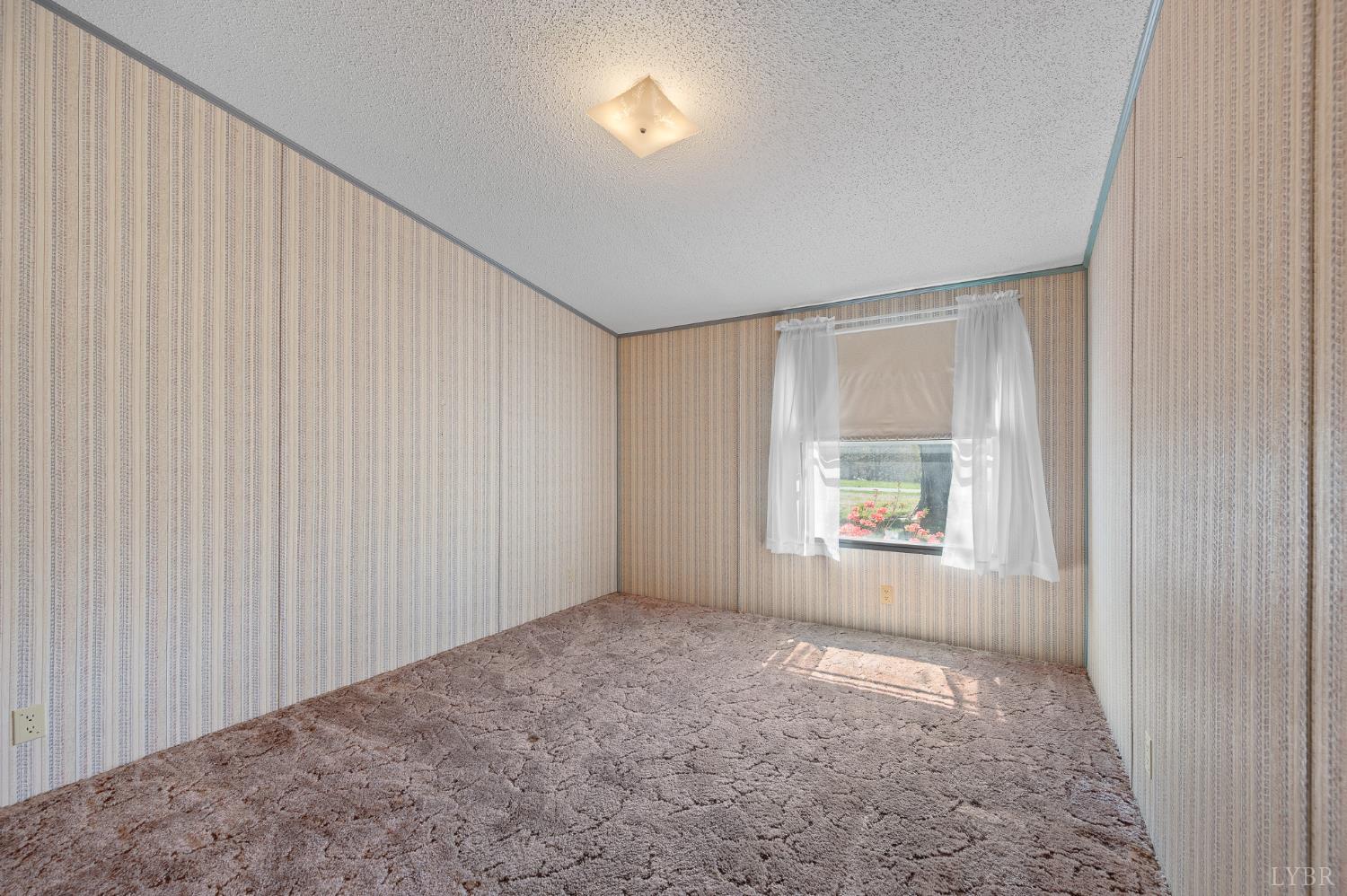 1675 Atkinson Hollow Road Vinton, VA 24179 - Photo 20 of 31