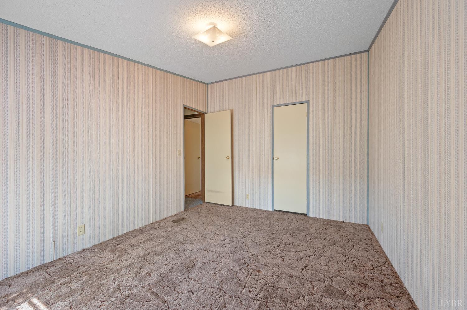 1675 Atkinson Hollow Road Vinton, VA 24179 - Photo 21 of 31