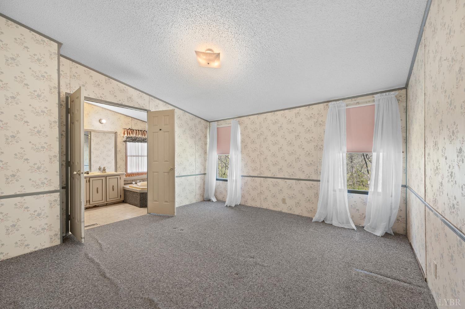 1675 Atkinson Hollow Road Vinton, VA 24179 - Photo 22 of 31