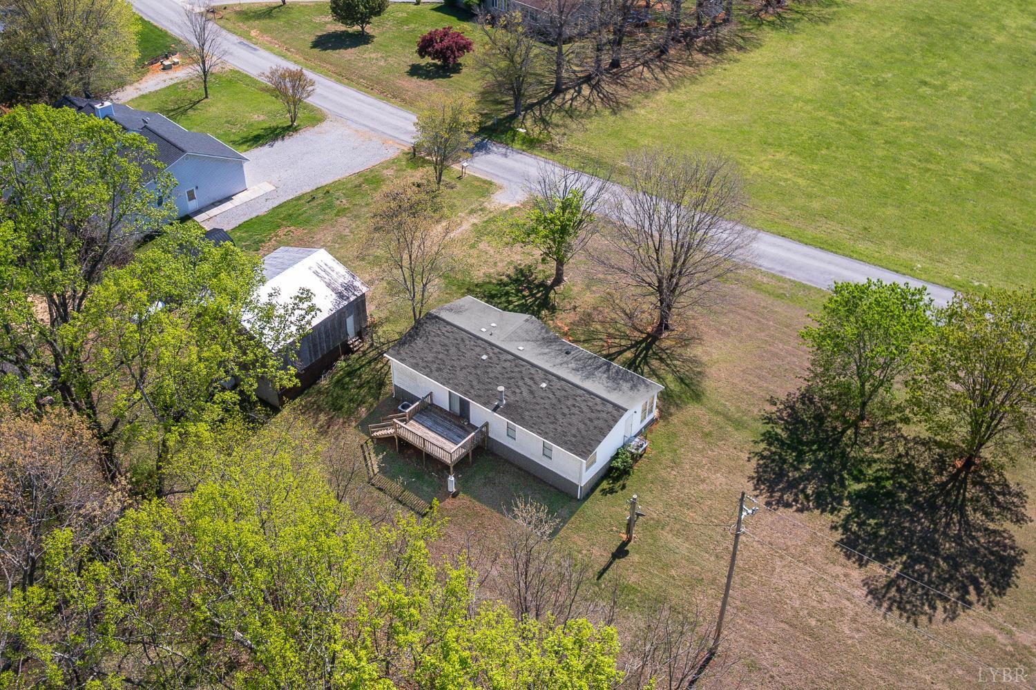 1675 Atkinson Hollow Road Vinton, VA 24179 - Photo 27 of 31