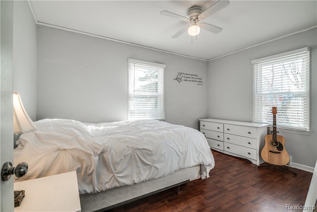 3172 Warick Road Royal Oak, MI 48073 - Photo 20 of 21