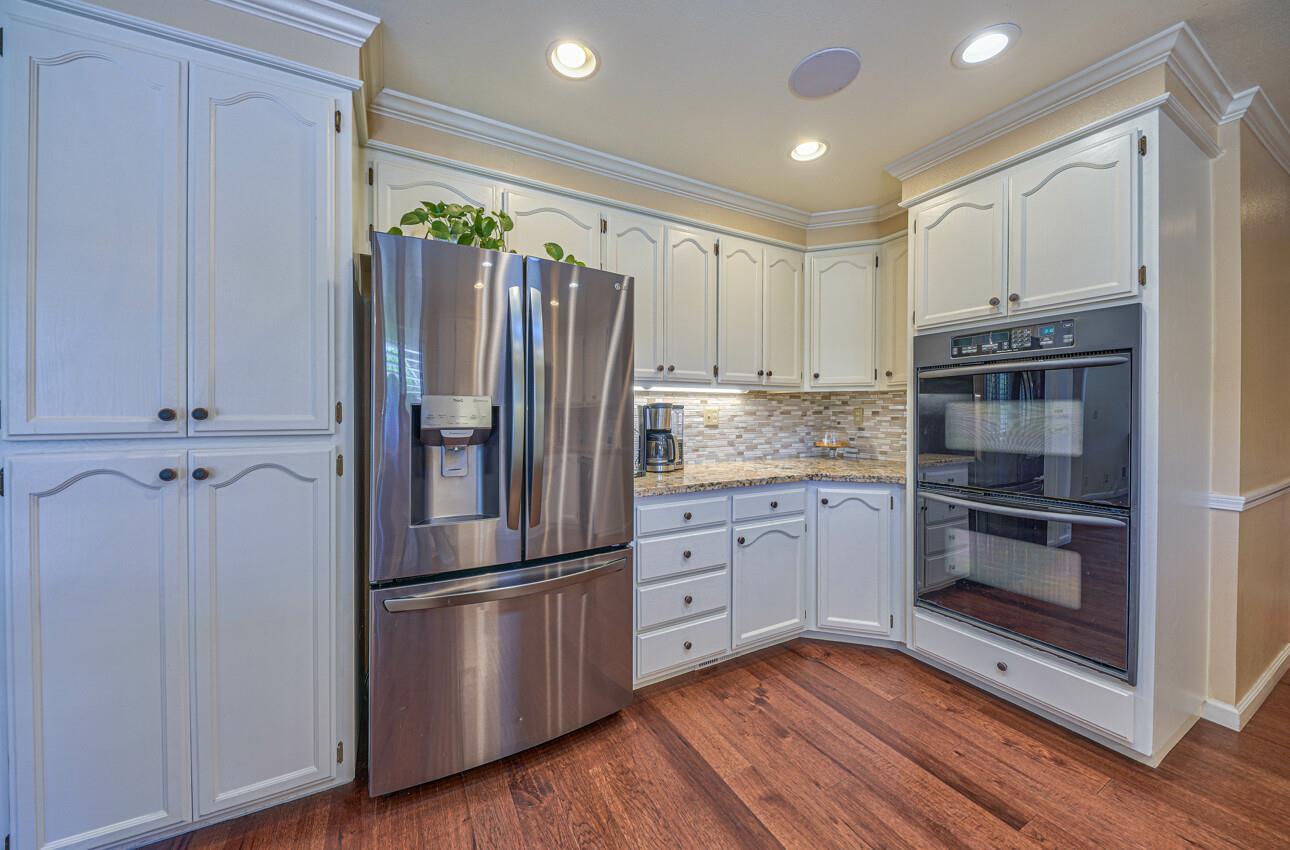 22105 Ranchito Drive Salinas, CA 93908 - Photo 11 of 38