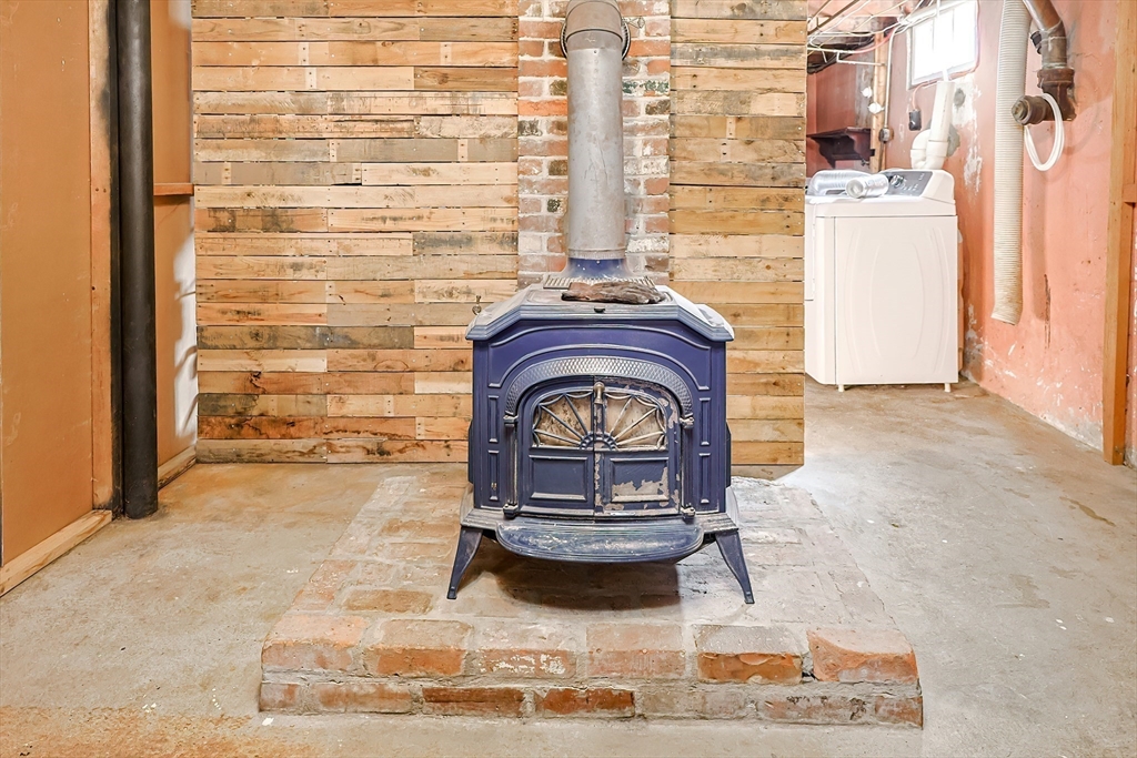 358 Briggs Road Westport, MA 02790 - Photo 33 of 42