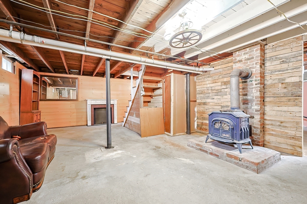 358 Briggs Road Westport, MA 02790 - Photo 36 of 42