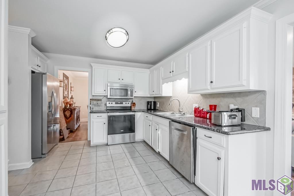417 Kimmeridge Drive Baton Rouge, LA 70815 - Photo 10 of 22