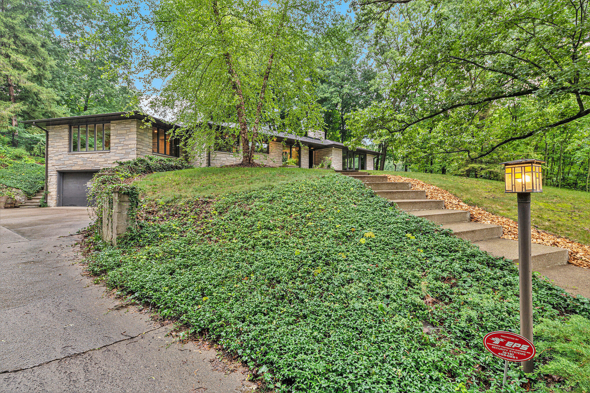1324 Long Road Kalamazoo, MI 49008 - Photo 3 of 37 003_converted_8