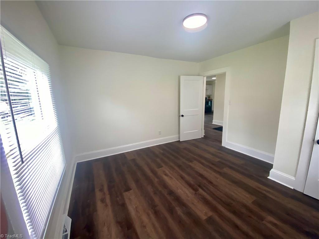 515 Ridgecrest Drive High Point, NC 27262 - Photo 12 of 22 Gallery Image 12