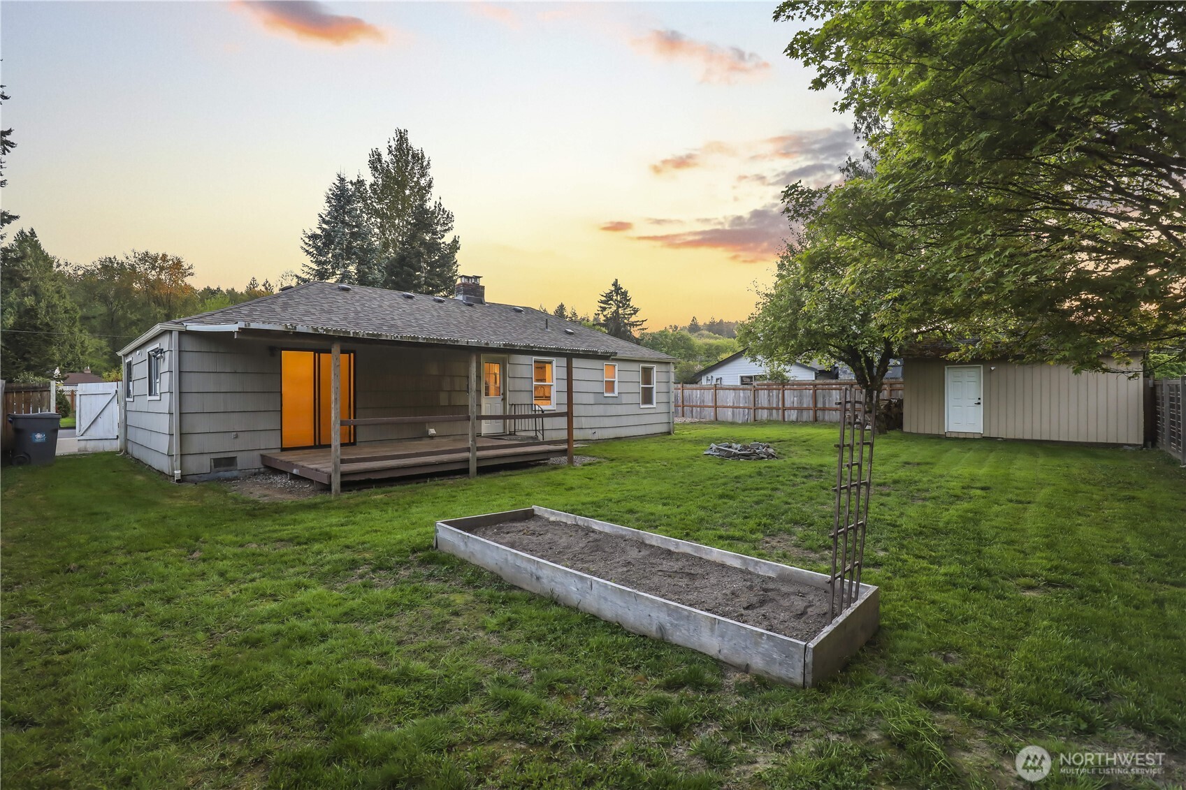 3608 Southeast 5th Place Renton, WA 98058 - Photo 23 of 32 Gallery Image 23