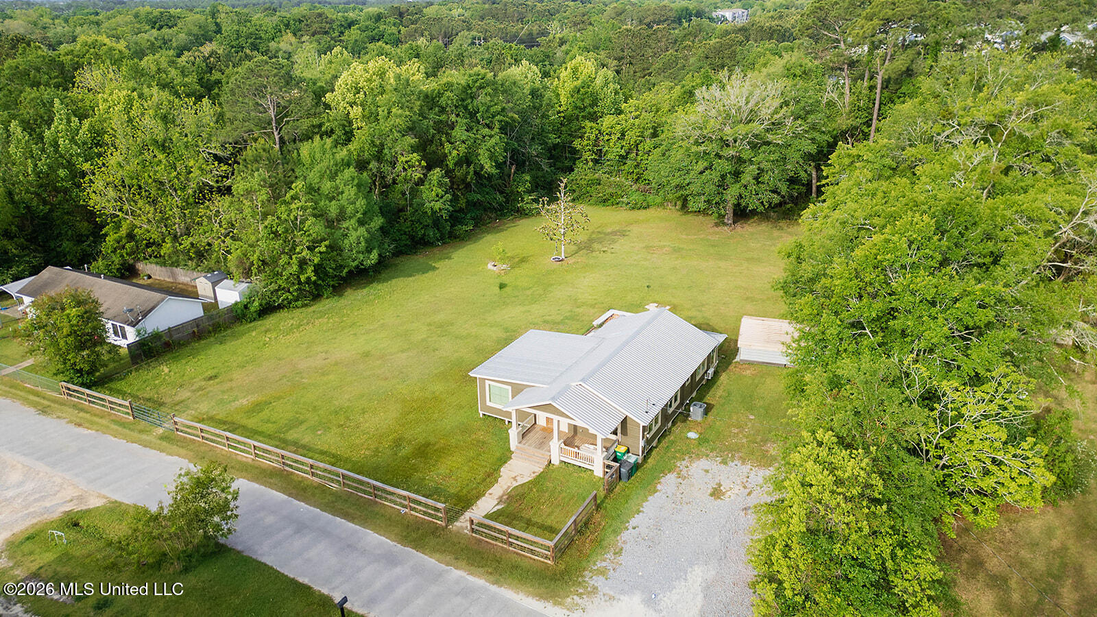 7101 Wayne Lane Biloxi, MS 39532 - Photo 2 of 20 Aerial - Wayne