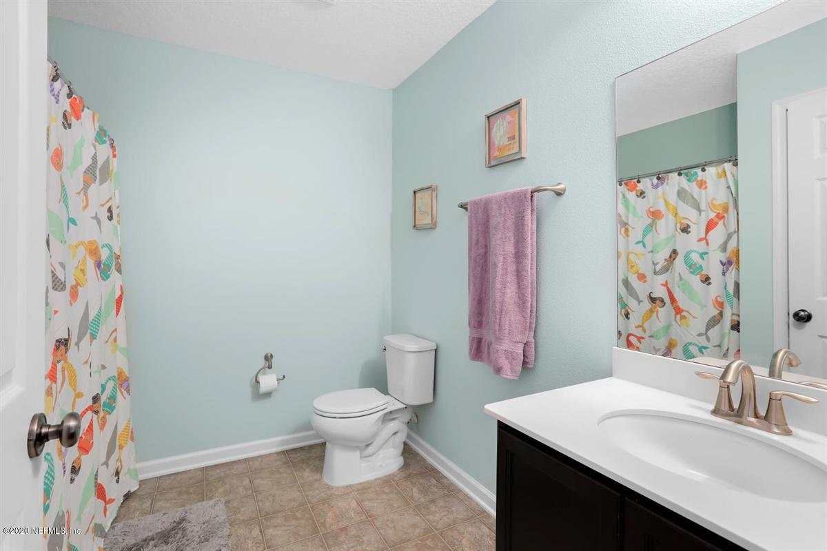 277 Amber Ridge Road Jacksonville, FL 32218 - Photo 11 of 21 Bathroom