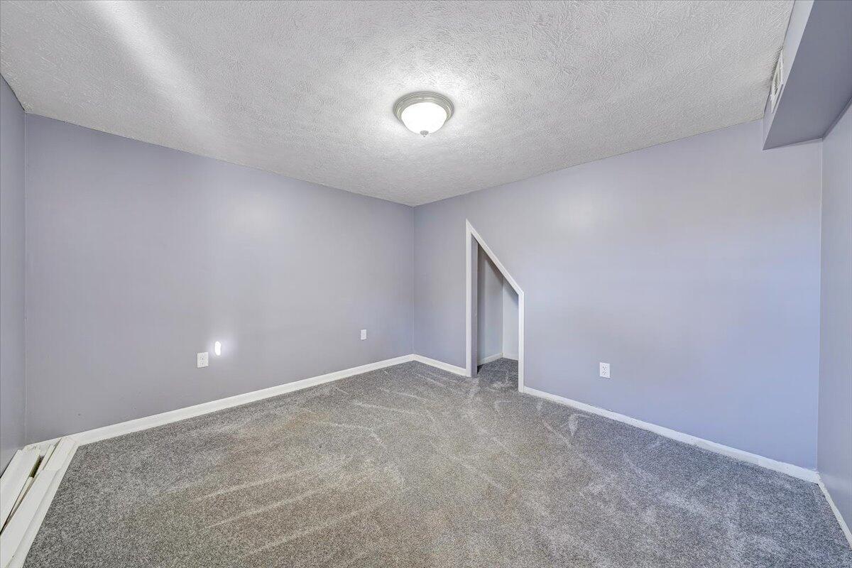 2346 Berkley Avenue Southwest Roanoke, VA 24015 - Photo 25 of 50 a view of an empty room