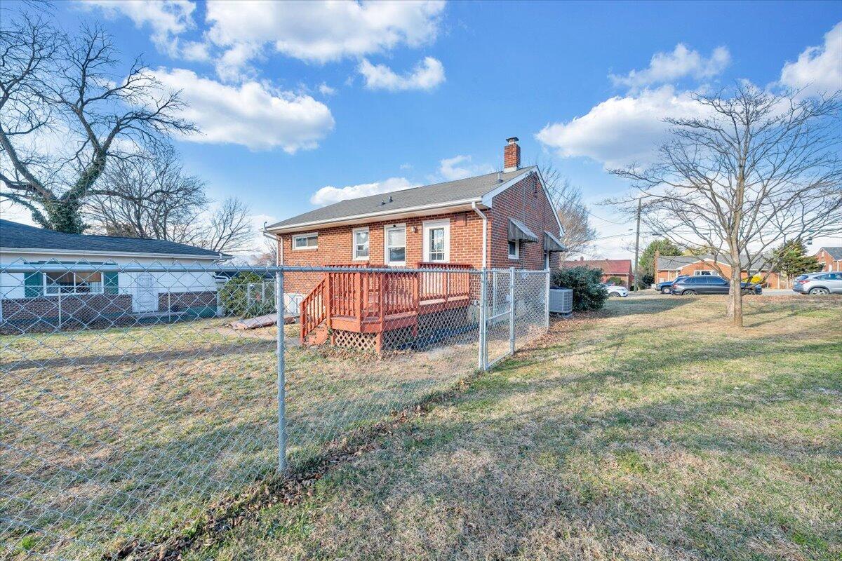 2346 Berkley Avenue Southwest Roanoke, VA 24015 - Photo 42 of 50 a view of a house with a yard