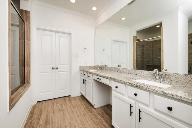 $2,550 | 9726 Dancing Grass Drive, Richmond, TX 77406