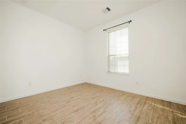 $2,550 | 9726 Dancing Grass Drive, Richmond, TX 77406