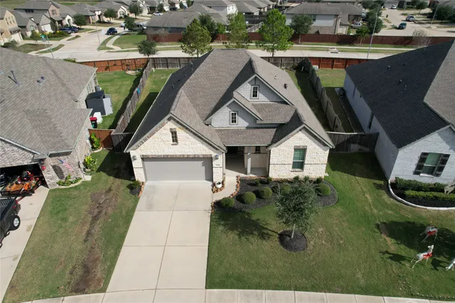 $2,550 | 9726 Dancing Grass Drive, Richmond, TX 77406