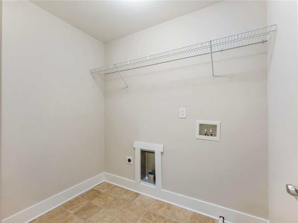 6351 Blackjack Road Flowery Branch, GA 30542 - Photo 32 of 47