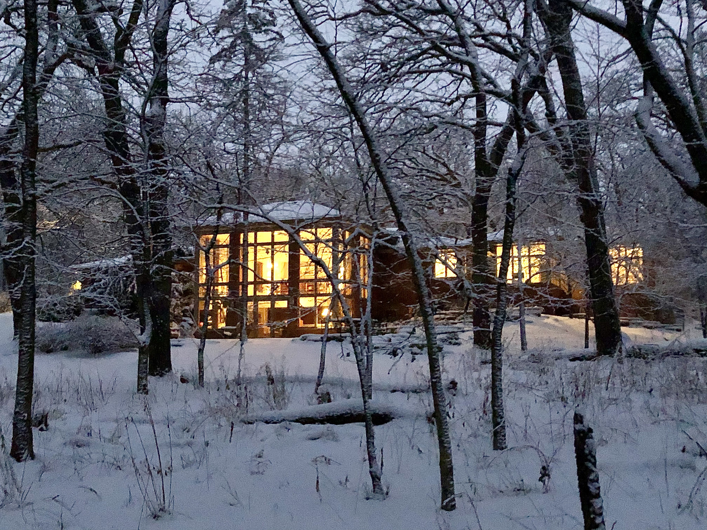 363 Bateman Road Barrington Hills, IL 60010 - Photo 4 of 40 a view of outdoor space with seating area