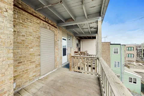 $980,000 | 4015 North Mozart Street, Chicago, IL 60618