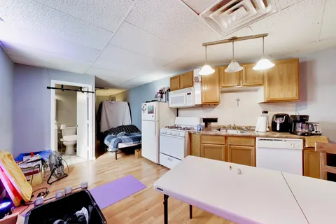 $980,000 | 4015 North Mozart Street, Chicago, IL 60618